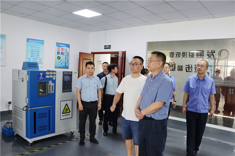 中船海洋装备集团副总经理陈建平一行到九江英智科技有限公司调研2